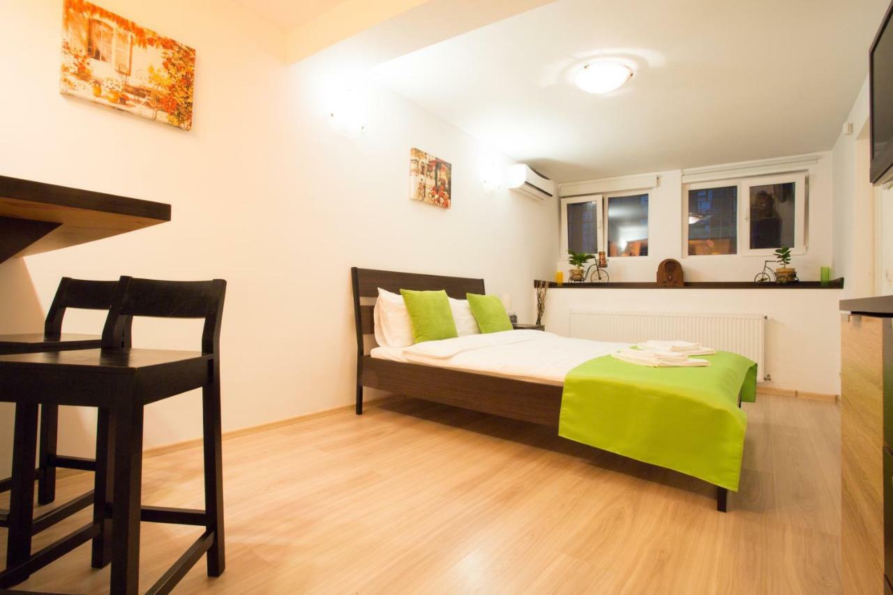 Heart Of Bucharest Studio Екстериор снимка