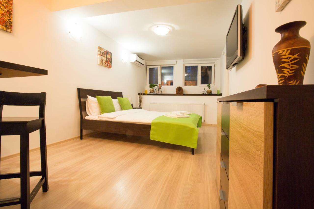 Heart Of Bucharest Studio Екстериор снимка
